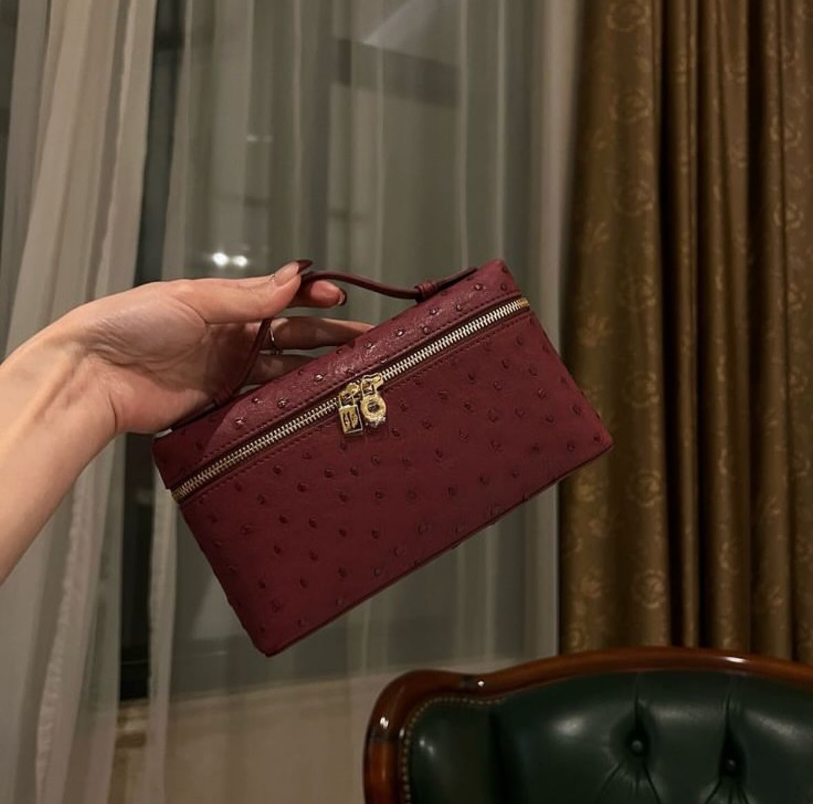 LORO PIANA EXTRA POCKET OSTRICH BURGUNDY