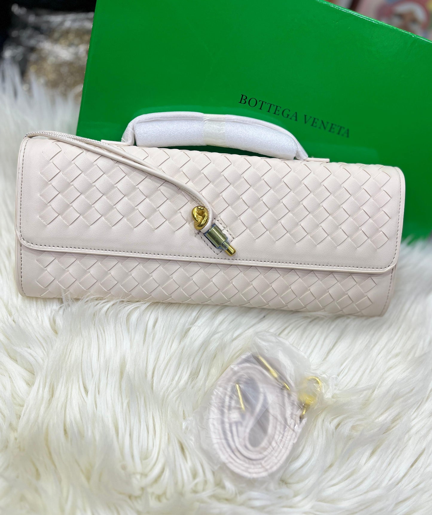BOTTEGA VENETA
