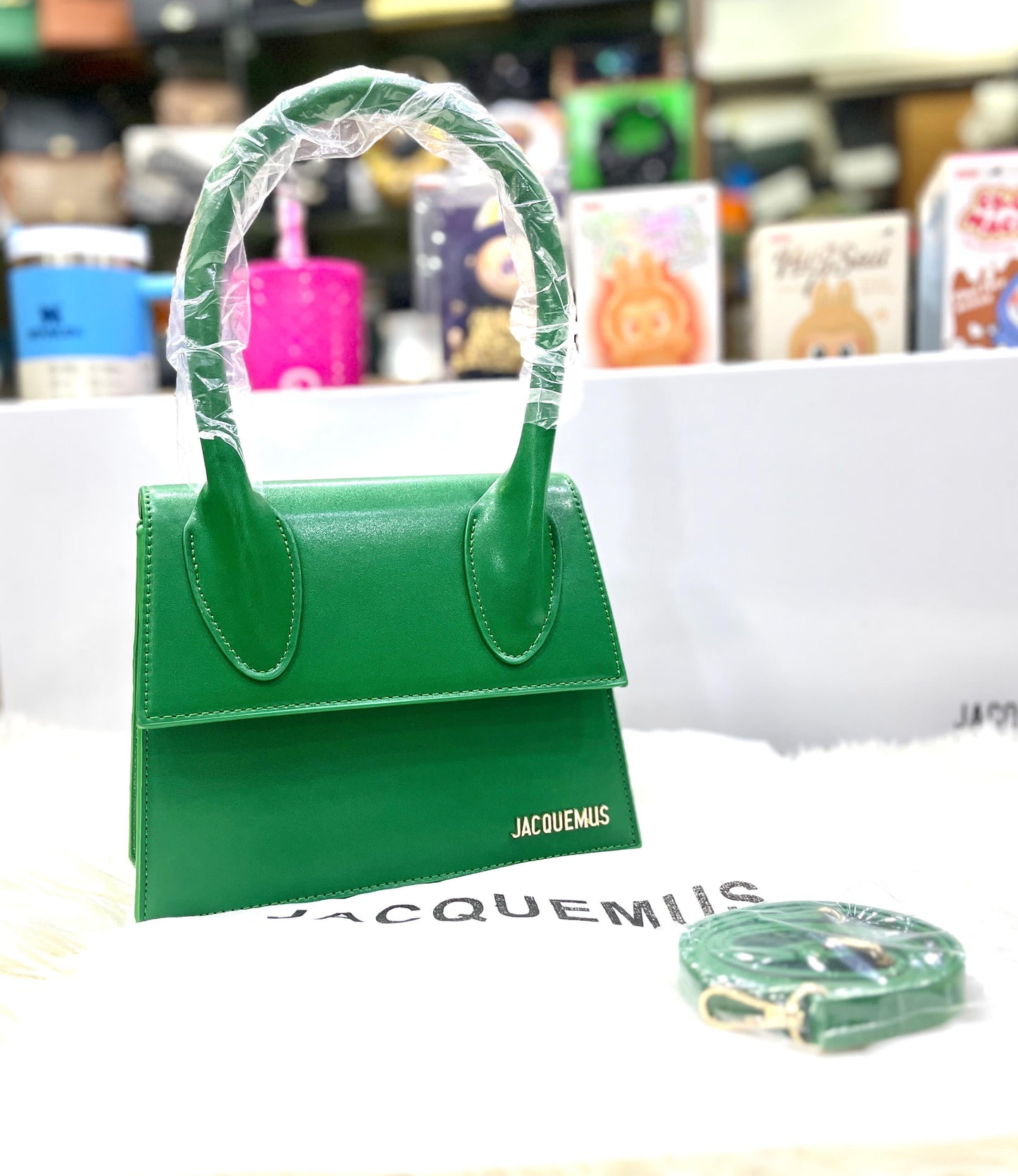 JACQUEMUS CHIQUITO TOTE BAG