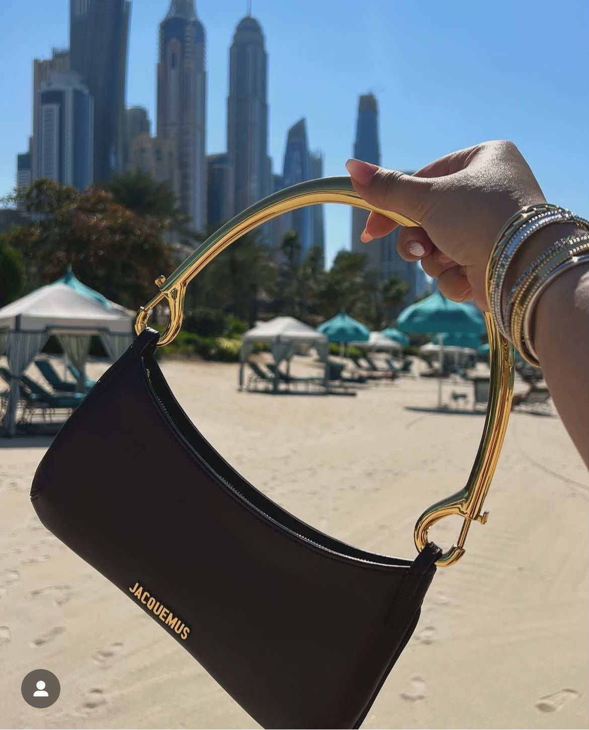 JACQUEMUS LE BISOU MOUSQUETON BAG