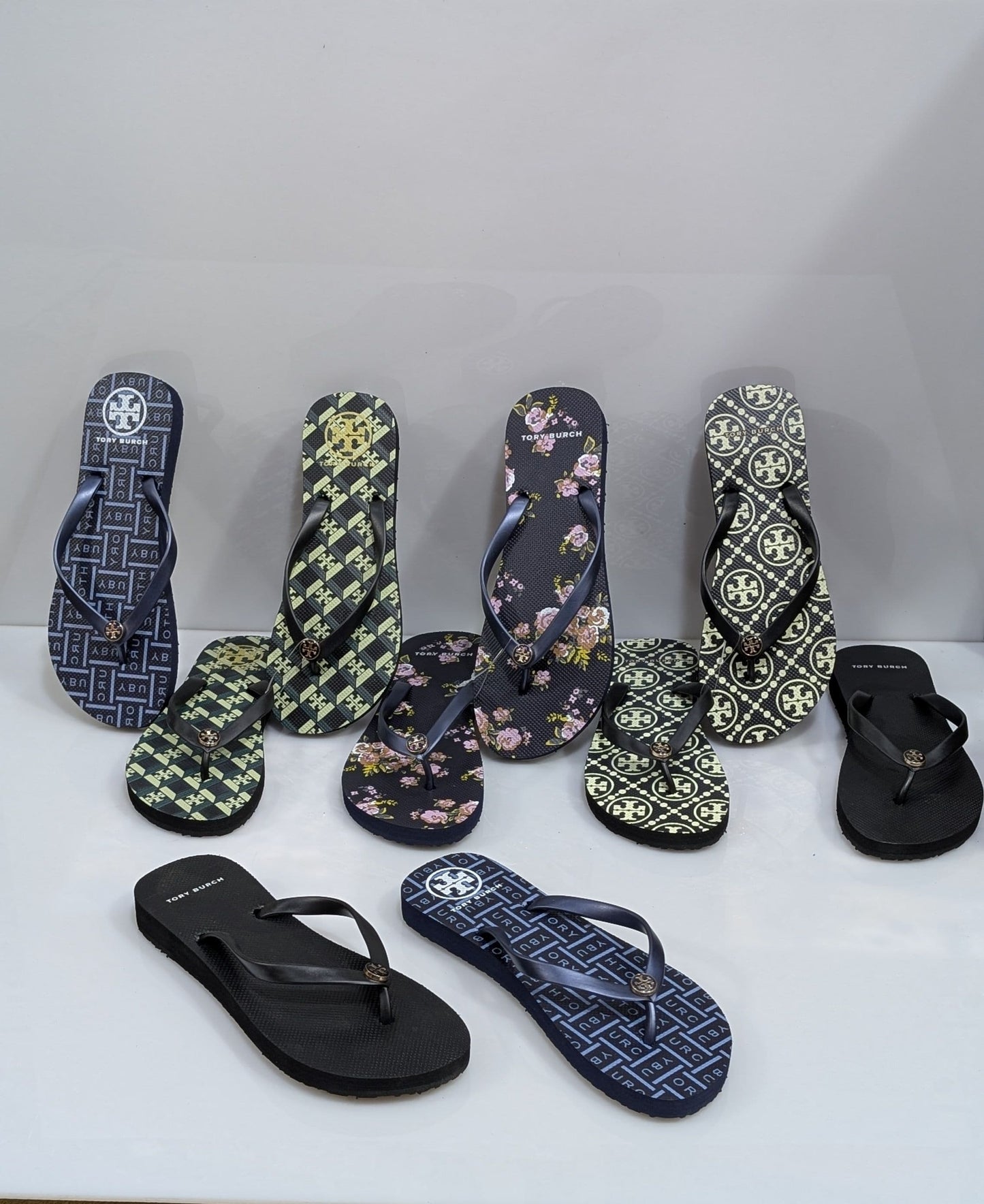 TORY BURCH FLIP FLOPS