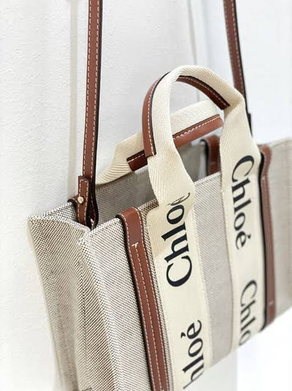 CHLOÉ HAND BAG