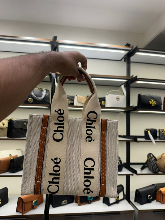 CHLOÉ HAND BAG