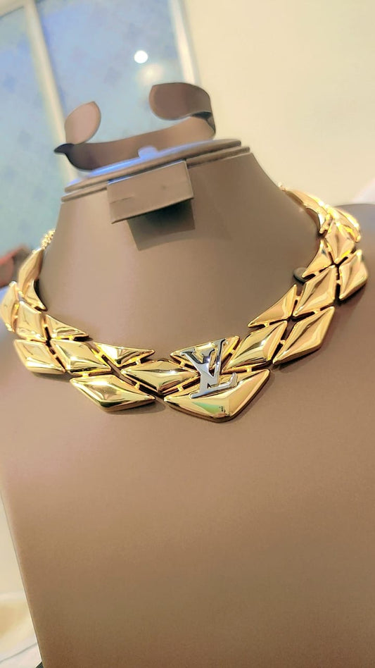 LV NECKLACE